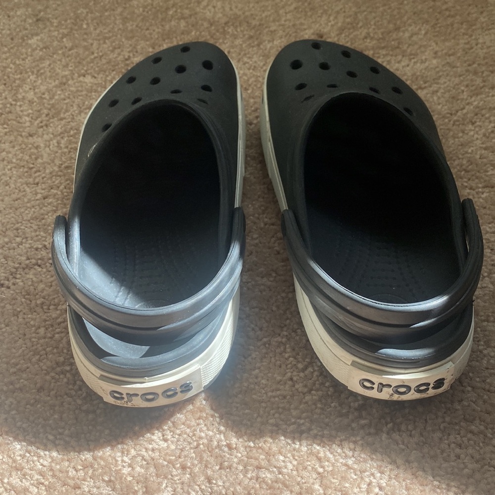 Crocks - Picture 2 of 3